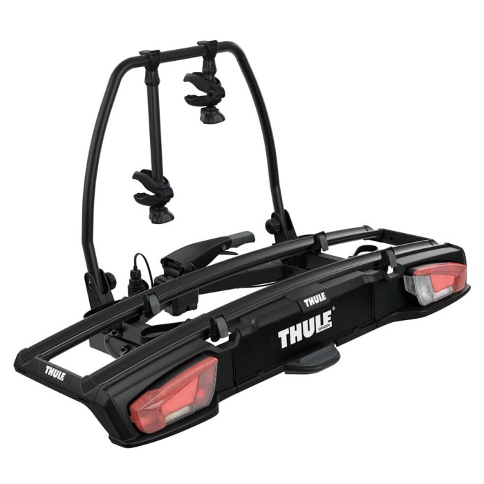 Portabici da gancio traino Thule nero con luci posteriori.