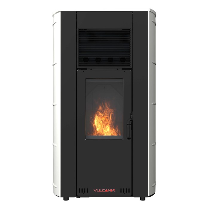 Stufa a pellet moderna in bianco e nero con fiamme visibili.