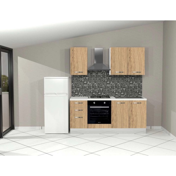 Cucina completa in legno decorato con frigorifero, piano cottura e cappa aspirante.