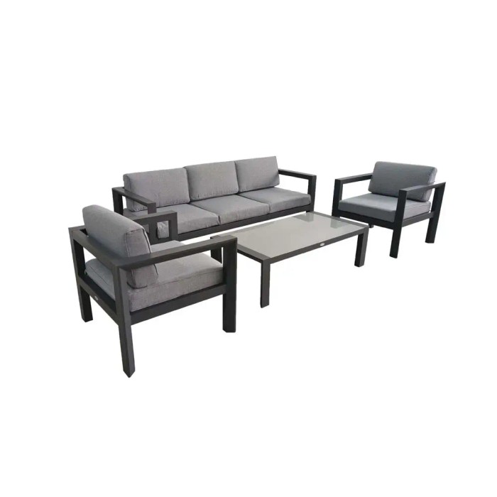 Set di mobili da giardino t.b.t. con divano, poltrone e tavolo.
