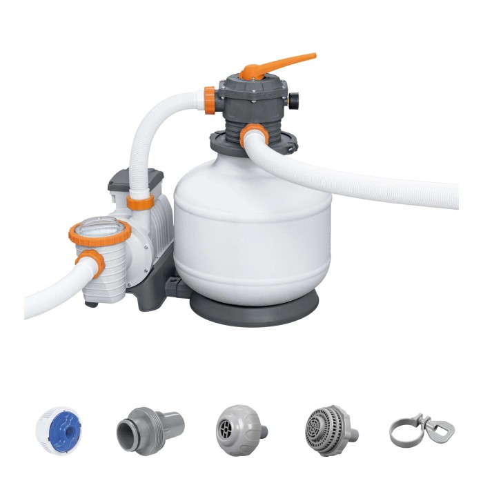 Sistema di filtraggio a sabbia t.b.t. per piscine, composto da filtro, pompa e accessori.