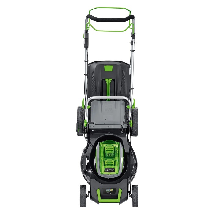 Set tosaerba a batteria LUX 40V con 2 batterie, larghezza taglio 46cm, trazione. Ideale per grandi giardini.