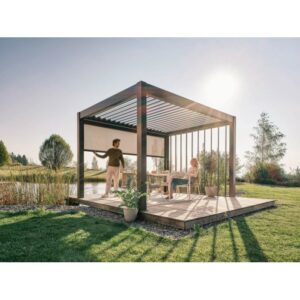 Tenda a rullo parasole elettrica Biohort, 4 m, grigio scuro metallizzato su tettoia per patio.