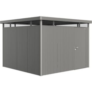 Casetta da giardino Biohort HighLine, misura H6, grigio quarzo metallizzato con porta standard. Design moderno a tetto piatto.