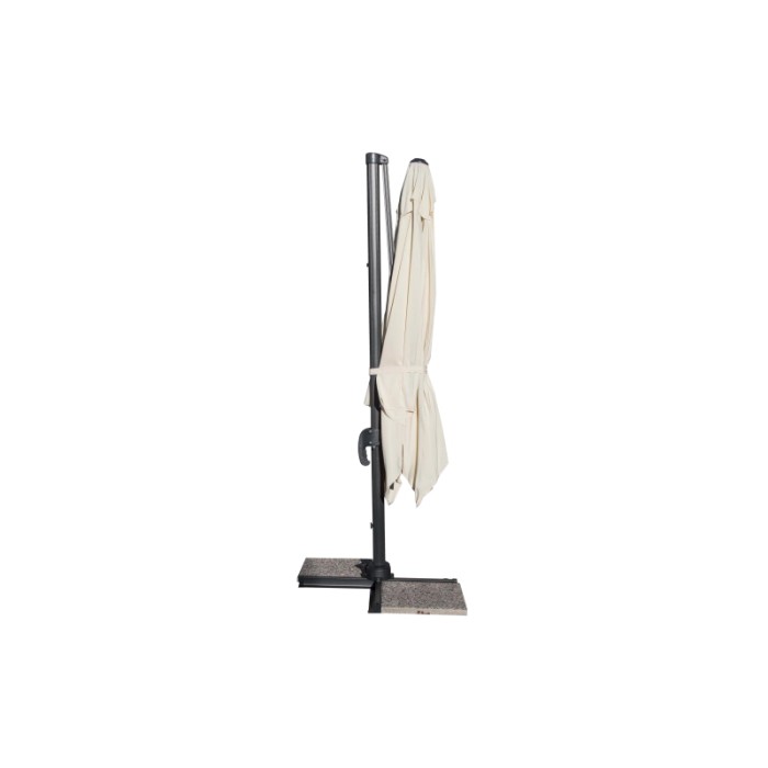 Ombrellone a braccio t.b.t. beige chiuso con supporto e piastre grigie.