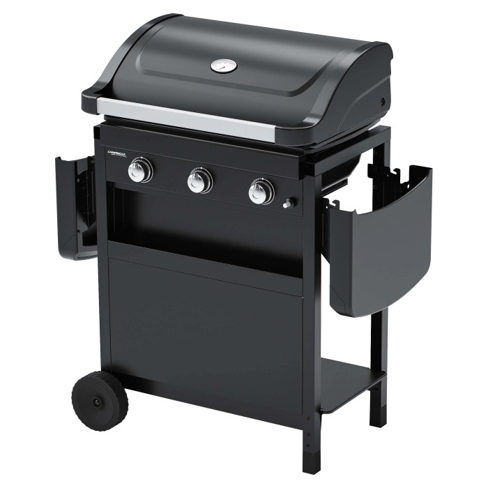 Barbecue a gas t.b.t. nero con tre bruciatori e ripiani laterali.