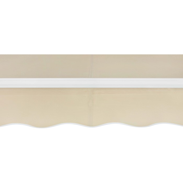 Dettaglio di una tenda da sole beige t.b.t. con telaio bianco.
