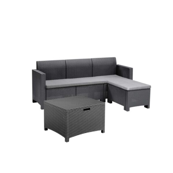 Set di mobili da giardino t.b.t. grigio con divano e tavolo in rattan.