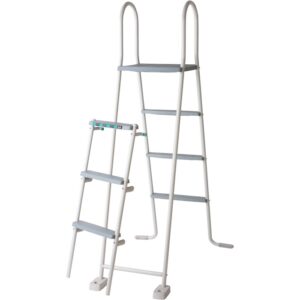 Scala per piscina bianca per piscina con pareti in acciaio Gre Atlantis, scala di sicurezza con gradini e piattaforma.