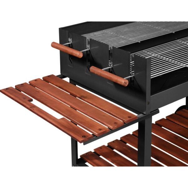 Jamestown Grill a carbone Ben XL con ripiani in legno e griglia cromata.