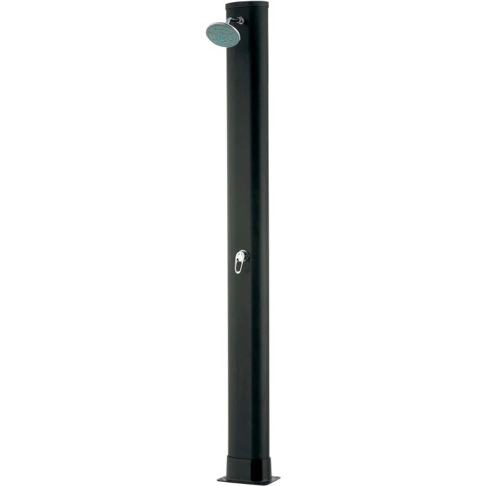 Doccia solare Gre in PVC nero con serbatoio da 30 l e soffione regolabile per il giardino.