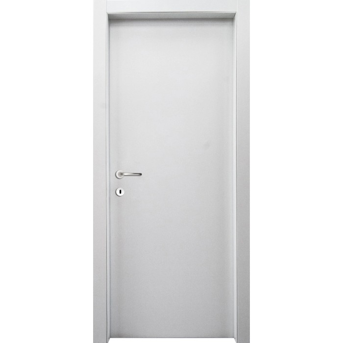 Porta interna bianca con maniglia argentata. Porta semplice per interni.