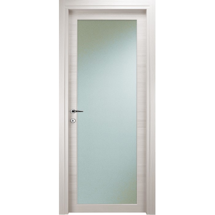 Porta interna chiara con inserto in vetro satinato e set maniglia.