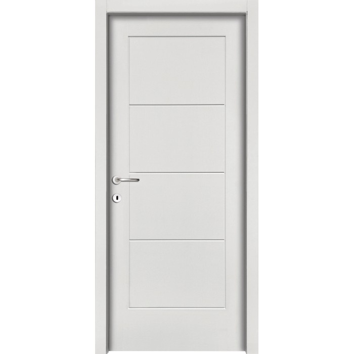 Porta interna bianca con tre listelli decorativi orizzontali e maniglia argentata.