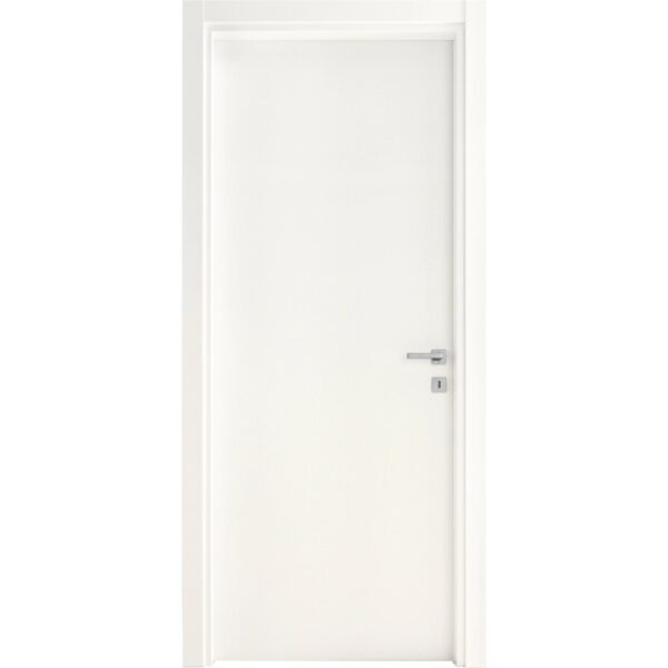 Porta interna bianca con maniglia argentata. Design semplice per ogni spazio abitativo.