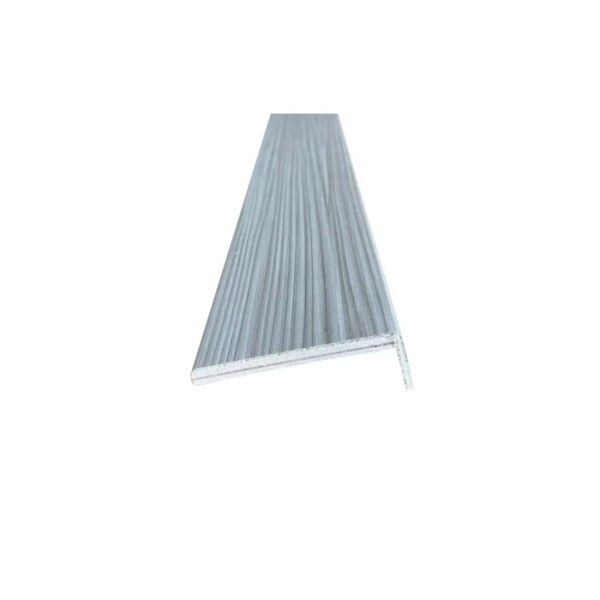 Profilo per telaio porta t.b.t. effetto legno, forma a L.