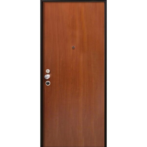 Porta blindata t.b.t. effetto legno con telaio nero e spioncino.