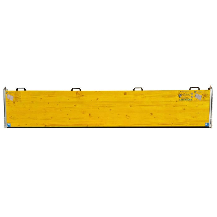 Foglio bituminoso rettangolare giallo t.b.t. con maniglie per impermeabilizzazione tetti.