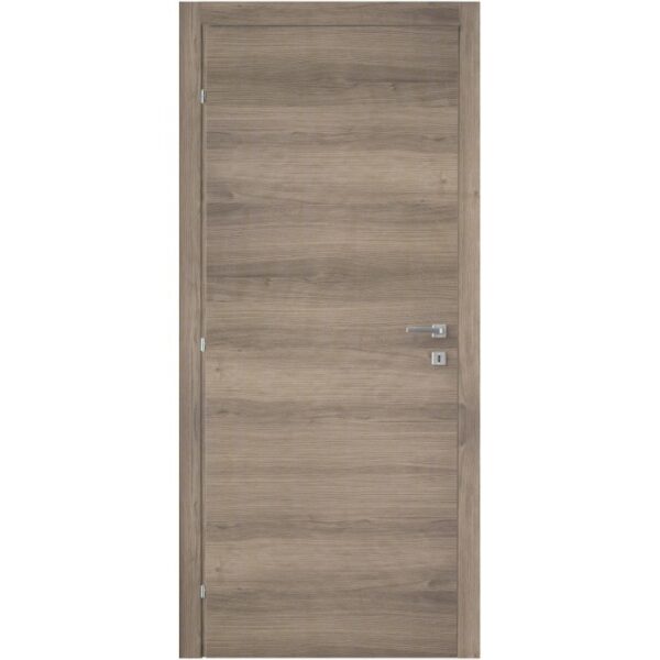 Porta interna moderna con effetto legno e maniglia argentata.