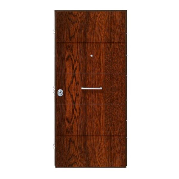 Porta blindata t.b.t. marrone con venature orizzontali e maniglia argentata.