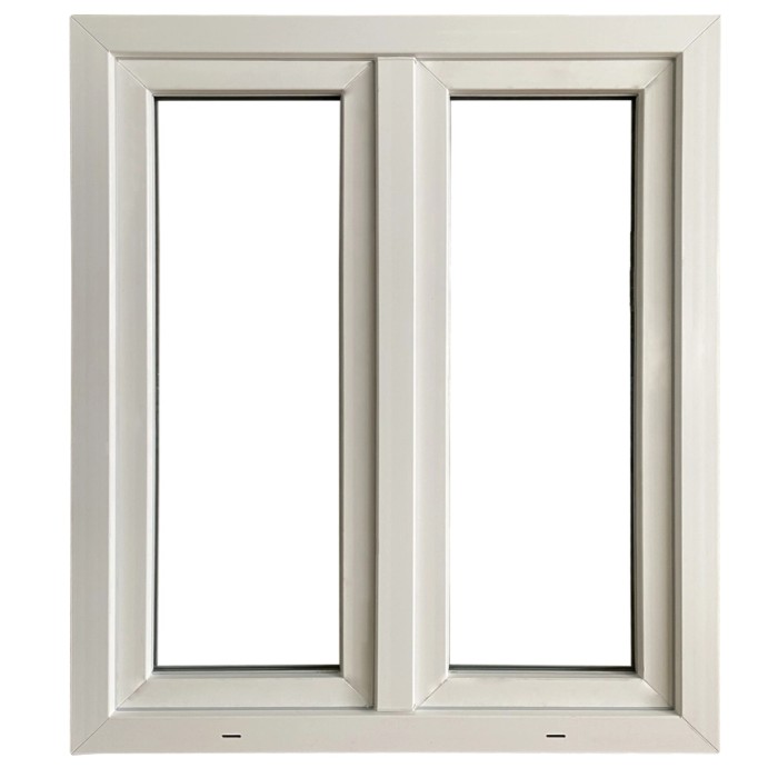 Finestra in PVC bianca a due ante. Ideale per nuove costruzioni e ristrutturazioni.