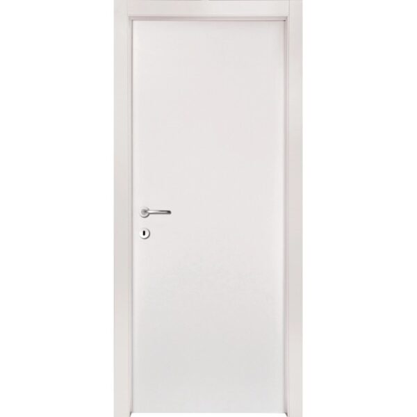 Porta interna bianca con maniglia argentata. Design semplice per ogni stanza.