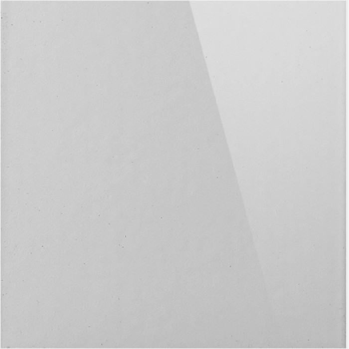 Pannello doccia grigio t.b.t. per bagni moderni.