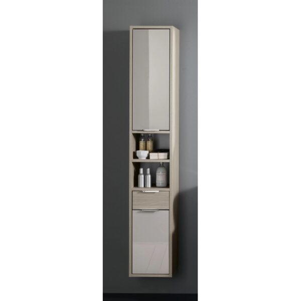 Mobile bagno a colonna, legno chiaro con dettagli grigi, con ripiani, cassetto e ante.