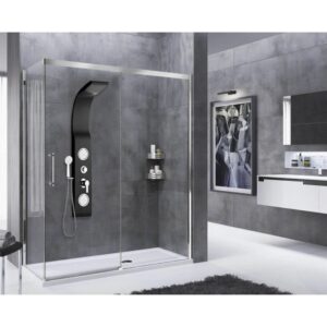 Cabina doccia moderna con colonna doccia nera t.b.t. e soffione a pioggia in bagno.