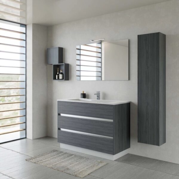 Set bagno moderno con mobile lavabo grigio, specchiera e colonna.