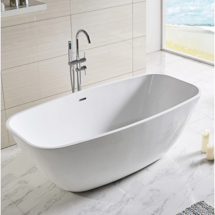 Vasca freestanding t.b.t. bianca con rubinetto. Vasche moderne per il tuo bagno.
