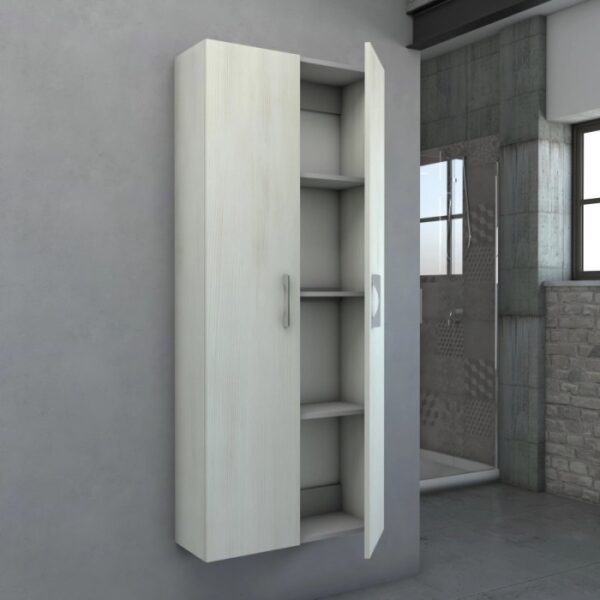 Mobile bagno sospeso, decoro legno chiaro, con anta aperta e ripiani.