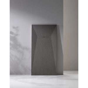 Piatto doccia t.b.t. rettangolare grigio con scarico dal design moderno.