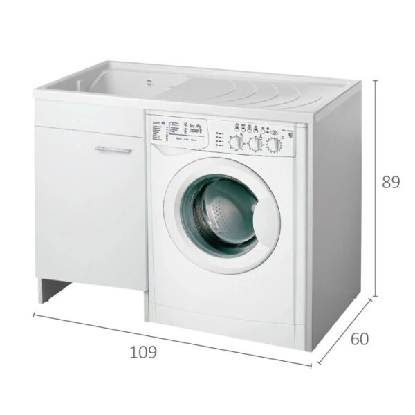 Mobile lavatoio bianco con lavatrice e spazio contenitivo. Ideale per bagni piccoli.