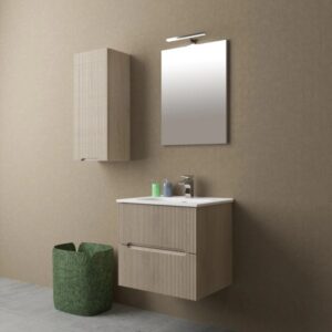 Set di mobili bagno t.b.t. con mobile lavabo, specchiera e pensile in legno.