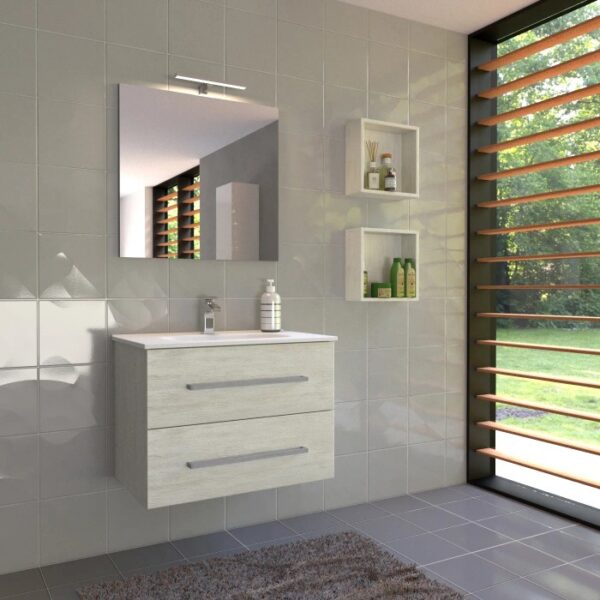 Set di mobili da bagno moderni con mobile lavabo, specchio e mensole.