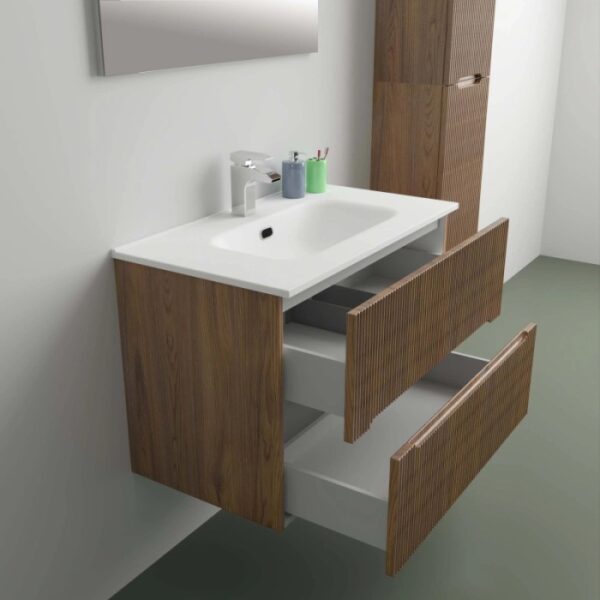 Mobile bagno t.b.t. con cassetti aperti, parte della serie di mobili bagno.