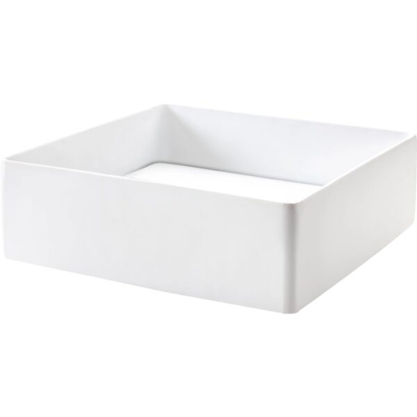 Lavabo da appoggio rettangolare bianco.