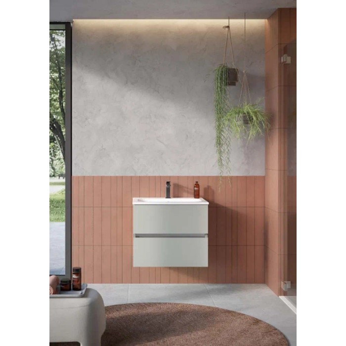 t.b.t. Mobile bagno moderno con piante.